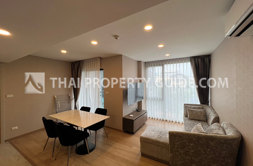 Apartment in New Petchburi 